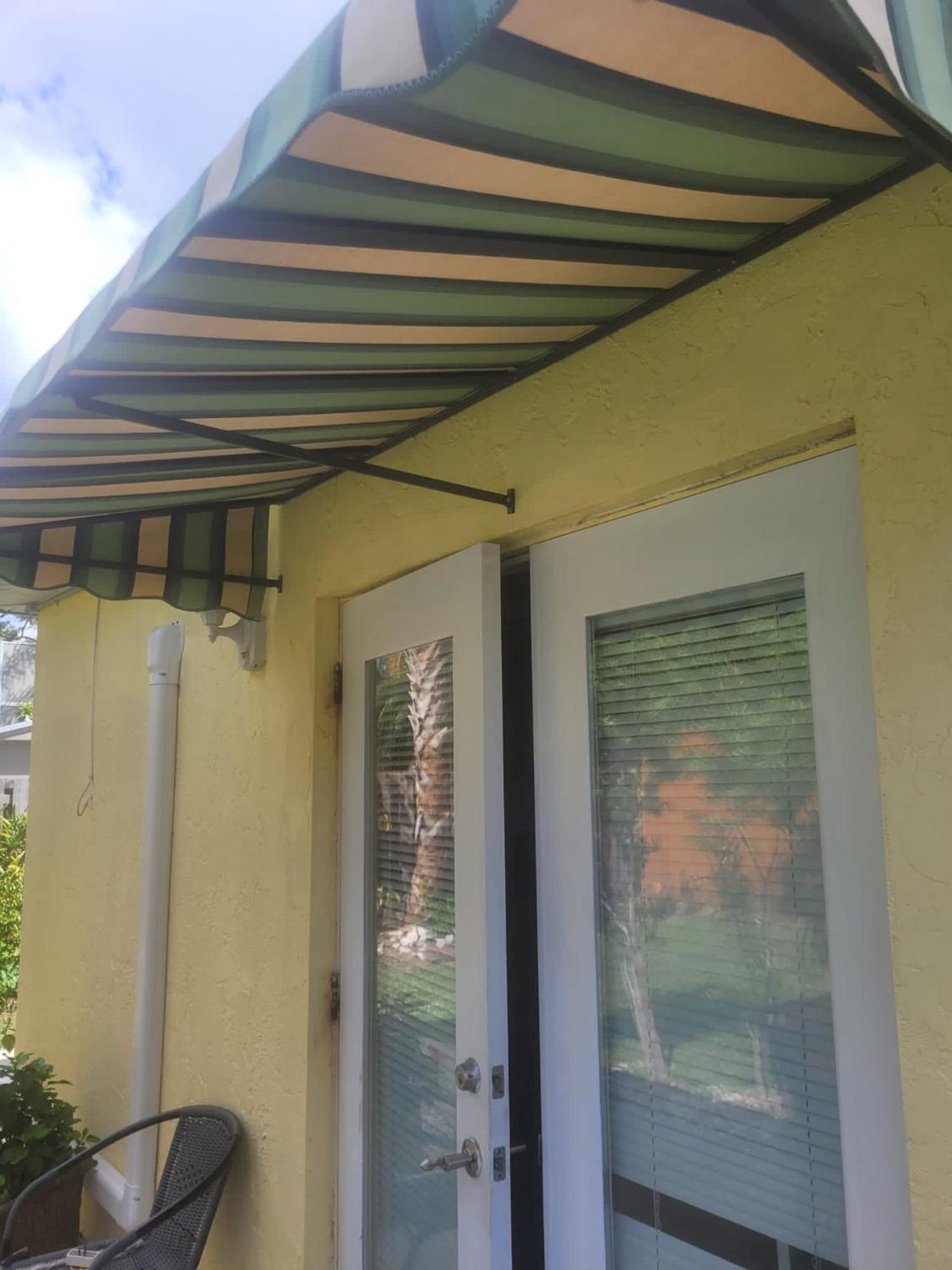 ~ Cozy In-Law Apartment Close To Siesta Key ~ サラソータ エクステリア 写真